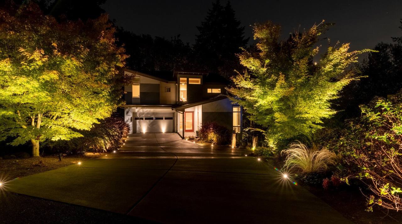 LUNA-LUCE luxury lighting — architectural and decorative lighting solutions